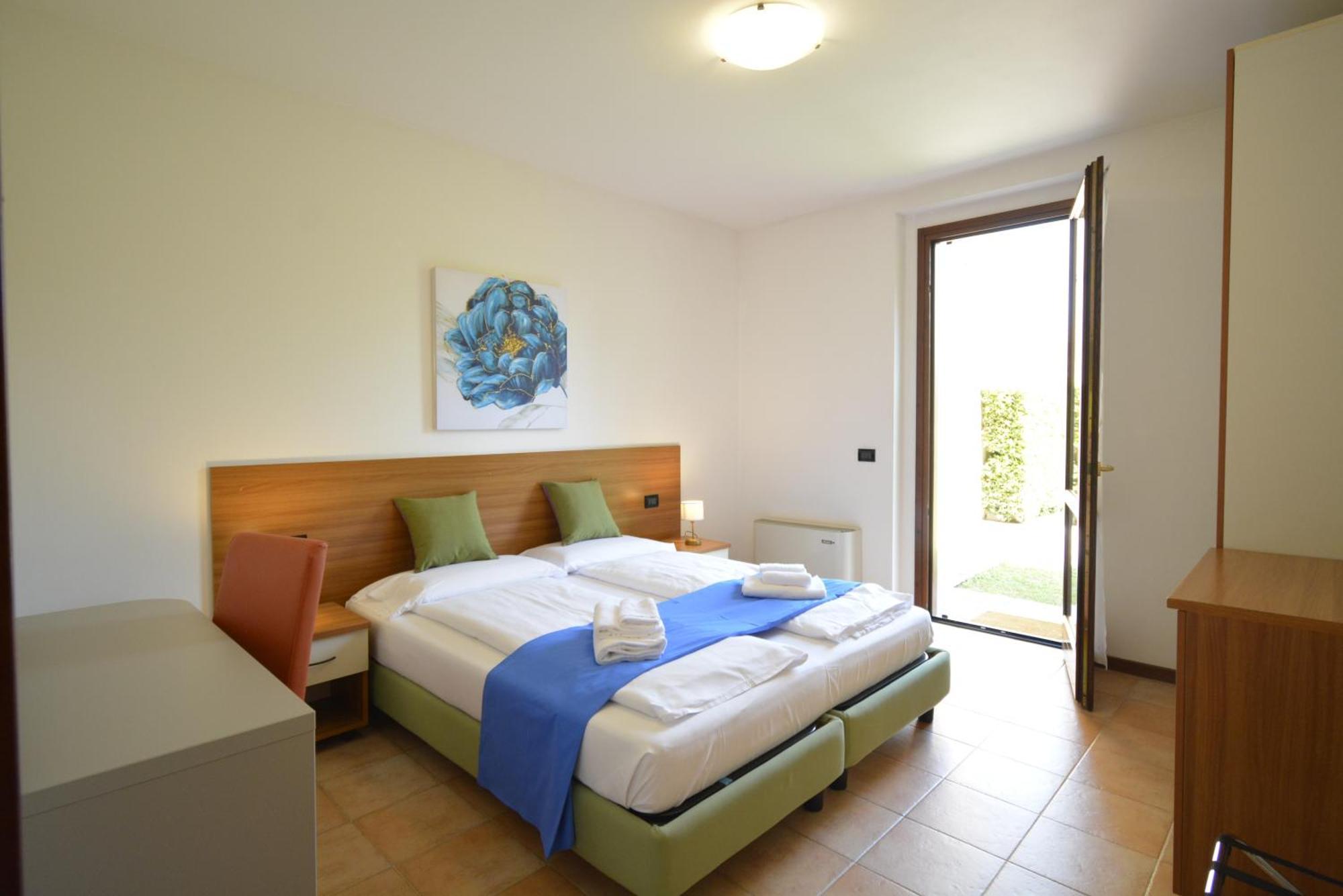 Aparthotel Residenza Corte Casara 3*